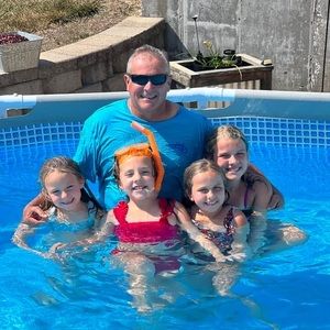 Meet your Posher, Bill